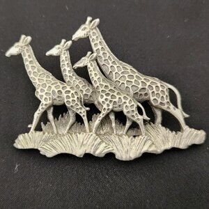 Vintage Giraffe Pewter Brooch by Fable